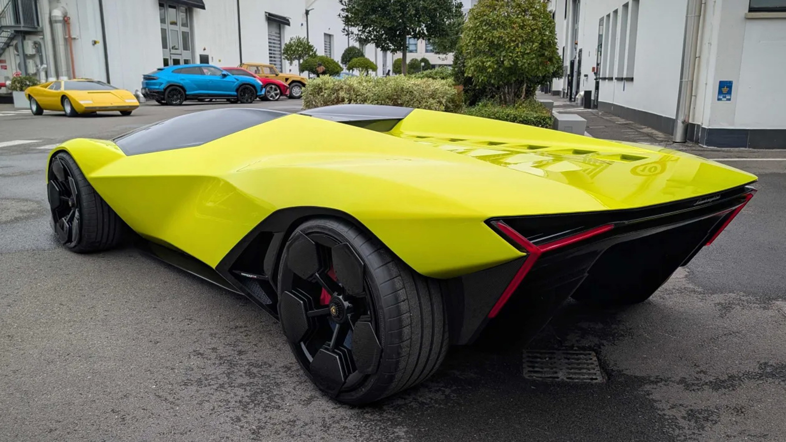 H Lamborghini Manifesto μας δείχνει τα μελλοντικά supercar της μάρκας